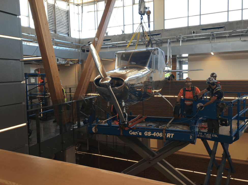 airplane lift | Structural Engineering Consultants | ROV Consulting
